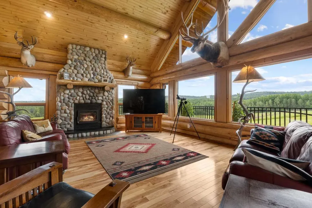 583030A Range Road 121 Rural Woodlands County AB T7S1P5
