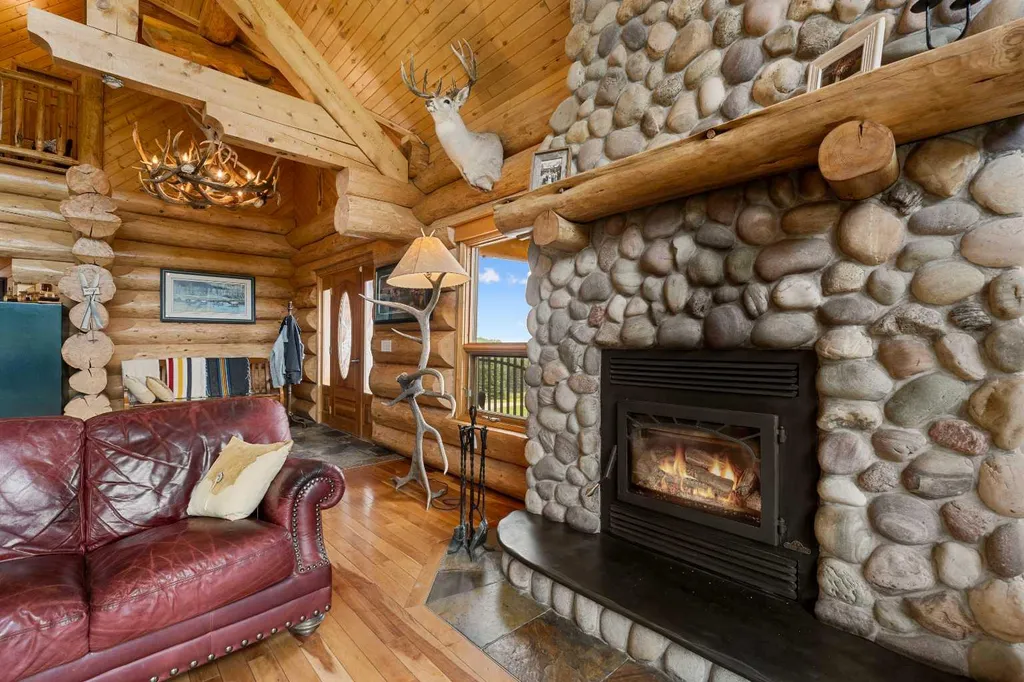 583030A Range Road 121 Rural Woodlands County AB T7S1P5