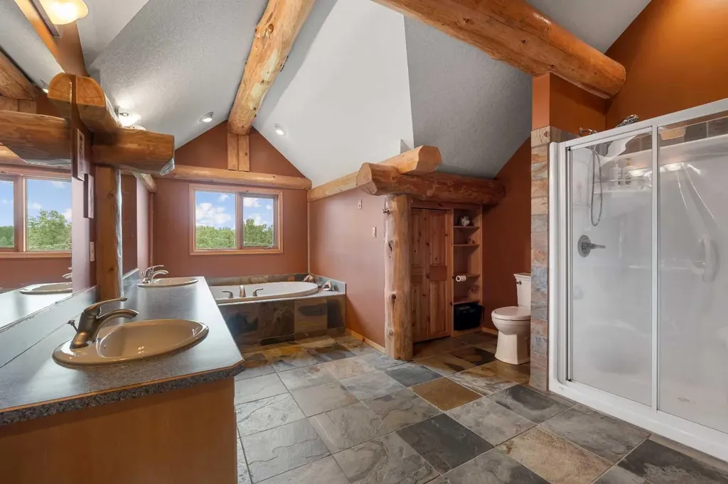 583030A Range Road 121 Rural Woodlands County AB T7S1P5
