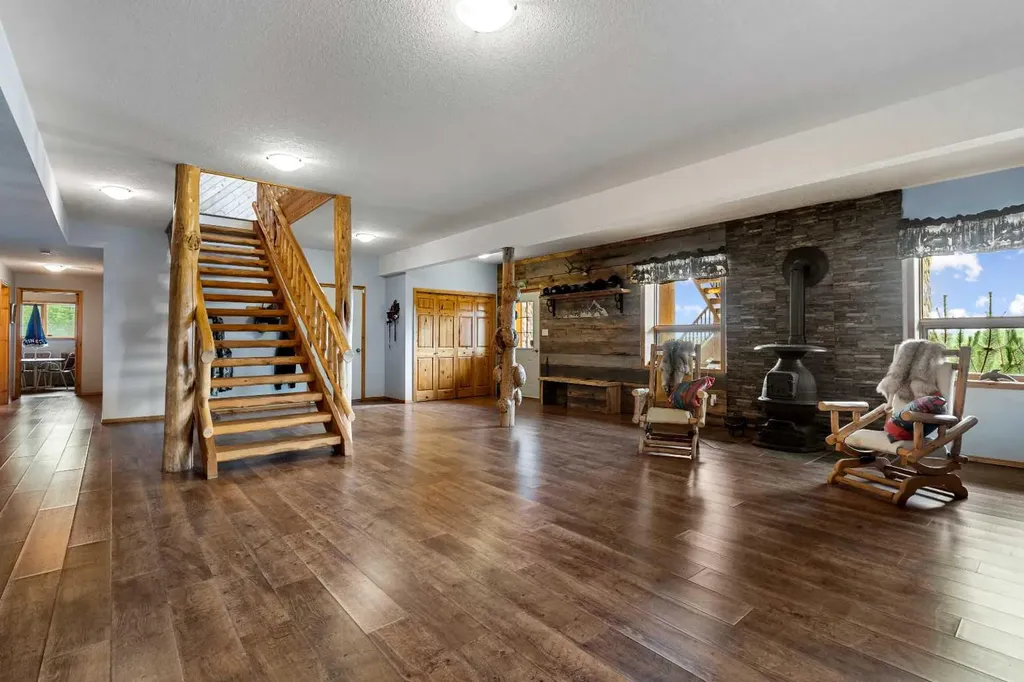 583030A Range Road 121 Rural Woodlands County AB T7S1P5