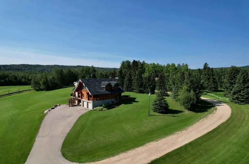 583030A Range Road 121 Rural Woodlands County AB T7S1P5