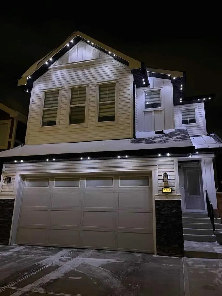 240 Lucas Crescent NW Calgary AB T3P 1M8