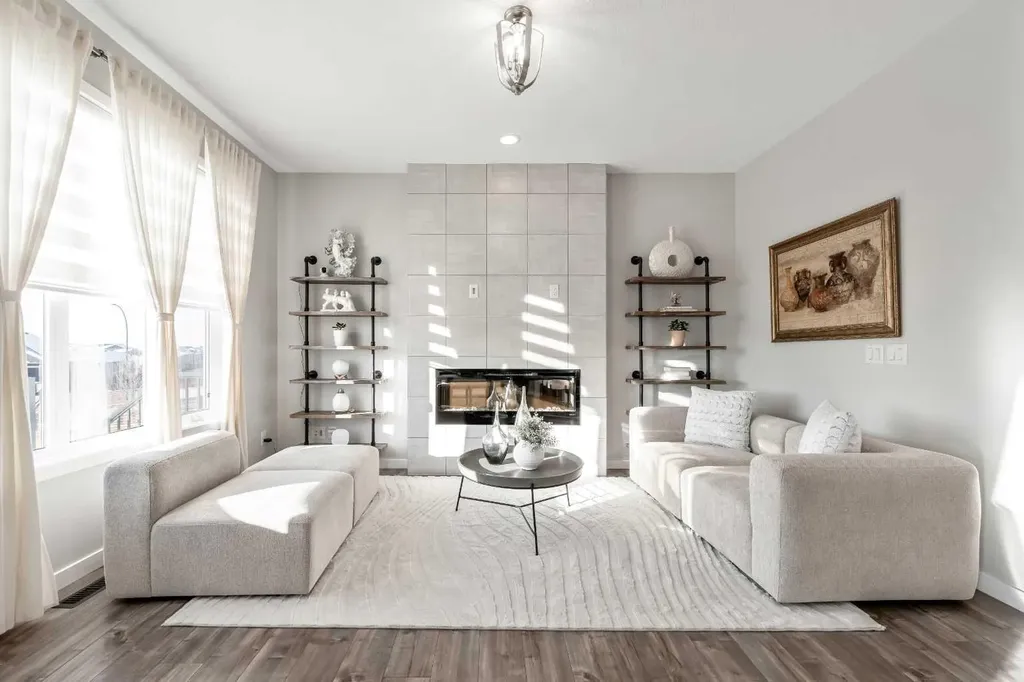 240 Lucas Crescent NW Calgary AB T3P 1M8