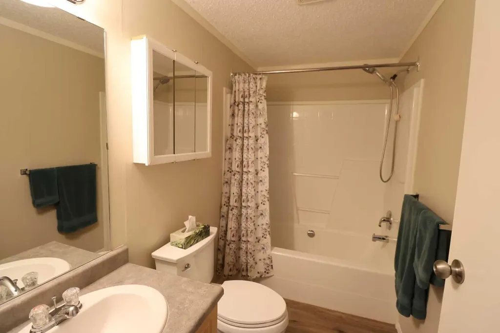 3002 33 Avenue Lethbridge AB T1K 7K1