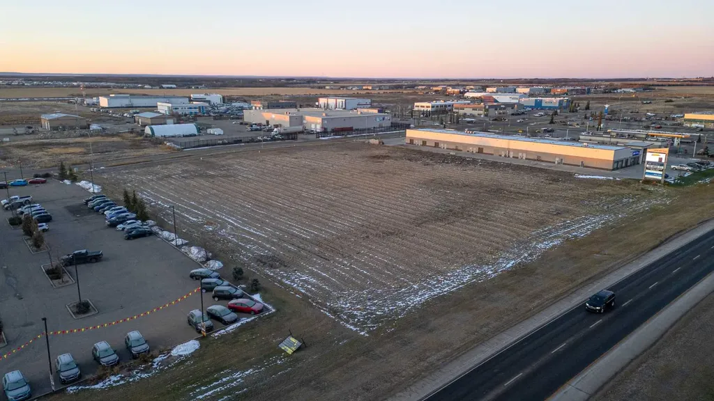 11902 & 11810 99 Avenue Grande Prairie AB T8W 0C7