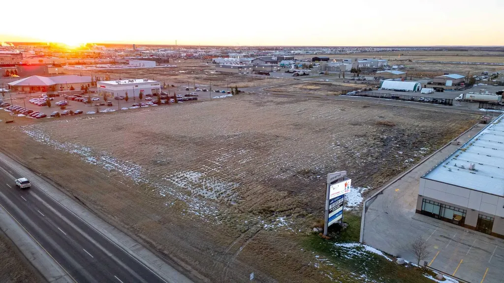 11902 & 11810 99 Avenue Grande Prairie AB T8W 0C7