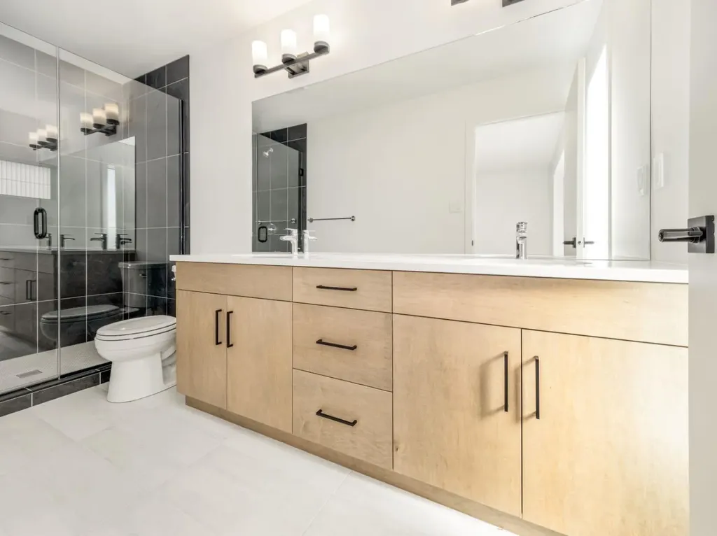 351 Blackwolf Boulevard N Lethbridge AB T1H7J5