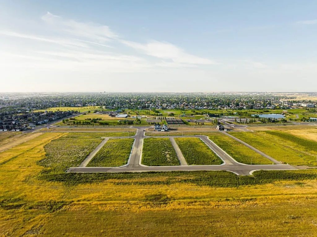 351 Blackwolf Boulevard N Lethbridge AB T1H7J5