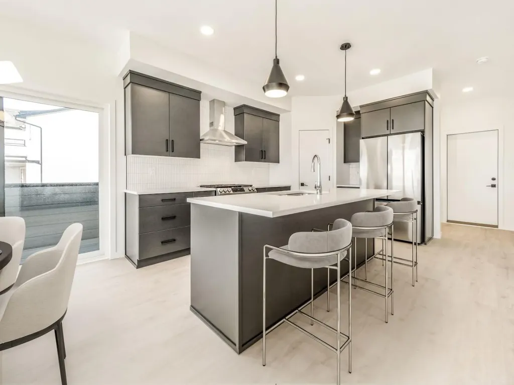 351 Blackwolf Boulevard N Lethbridge AB T1H7J5