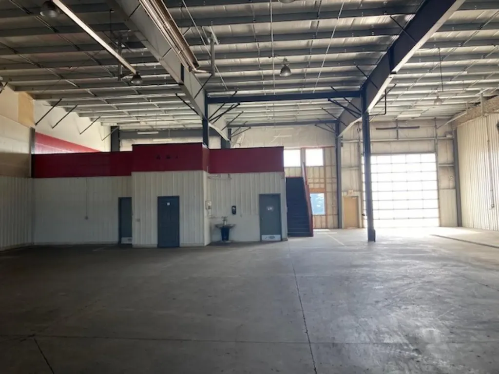 10602 79 Avenue Clairmont AB T0H 0W0