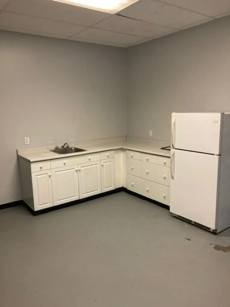 10602 79 Avenue Clairmont AB T0H 0W0