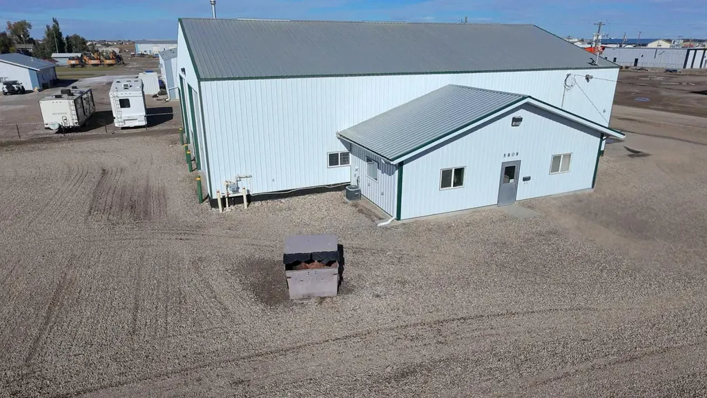 5808 58 Street Taber AB T1G 2B8
