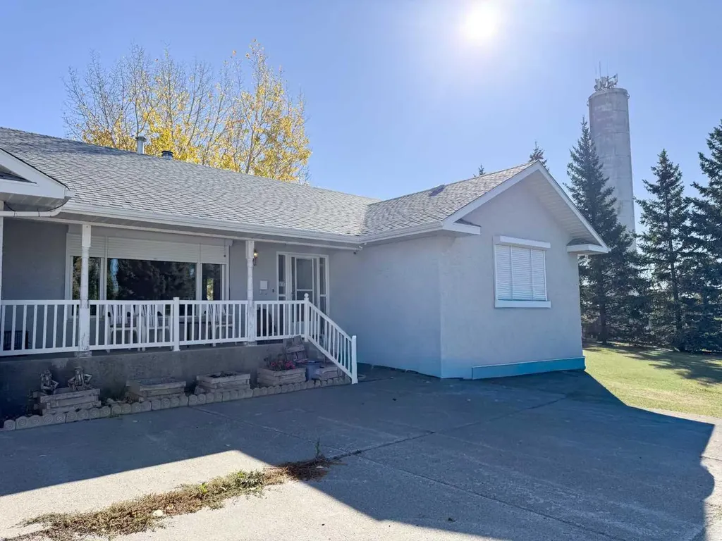343 3 Street N Glenwood AB T0K2R0