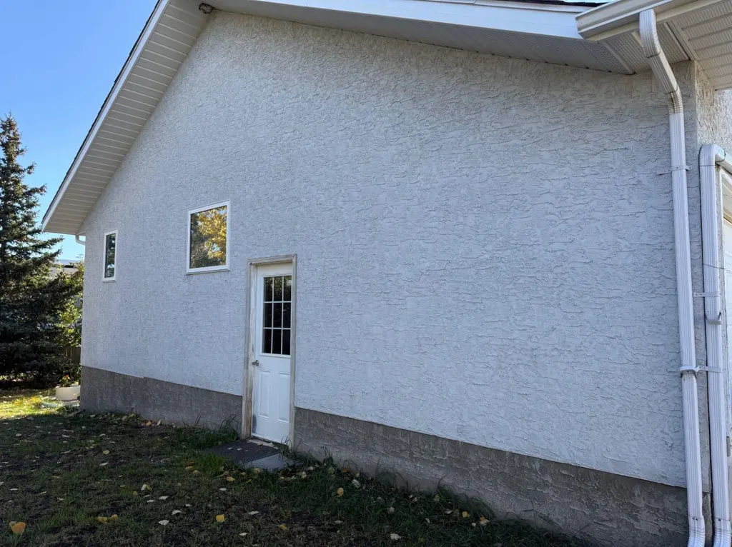 343 3 Street N Glenwood AB T0K2R0