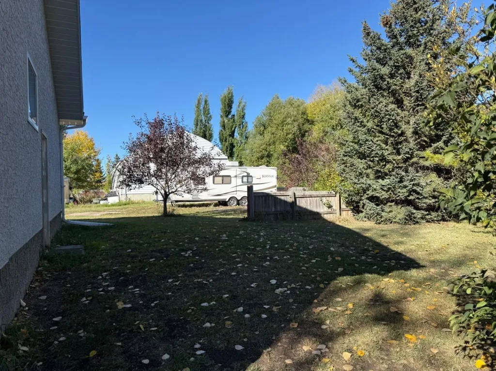343 3 Street N Glenwood AB T0K2R0