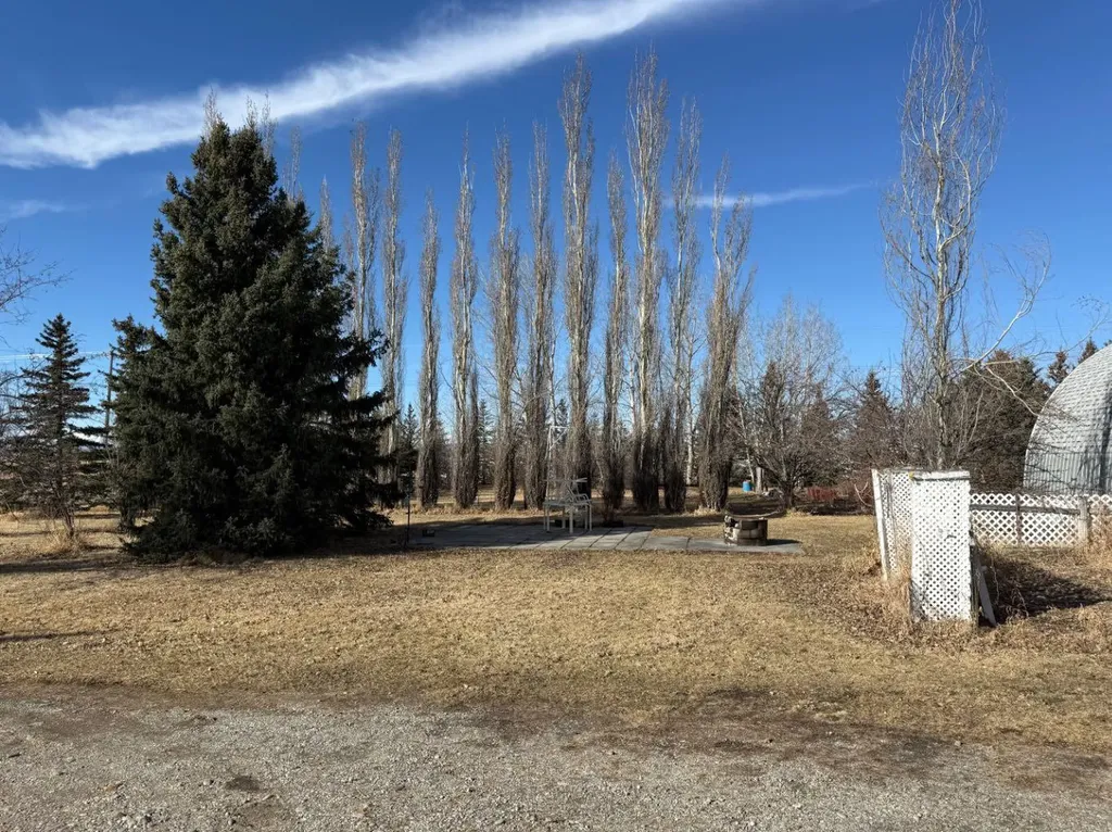 343 3 Street N Glenwood AB T0K2R0