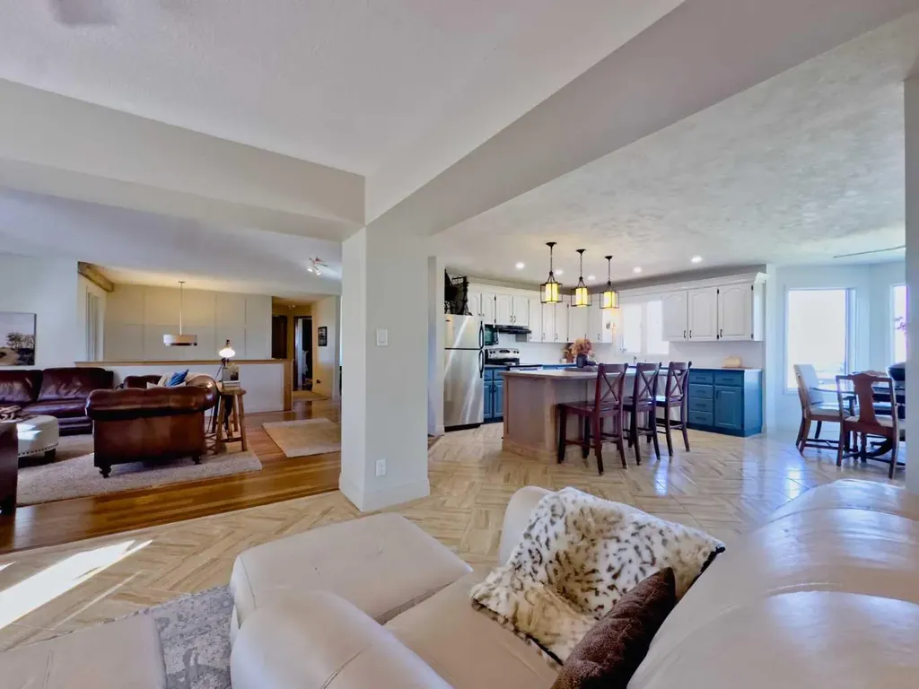 42082 Range Road 274 Hill Spring AB T0K 1E0
