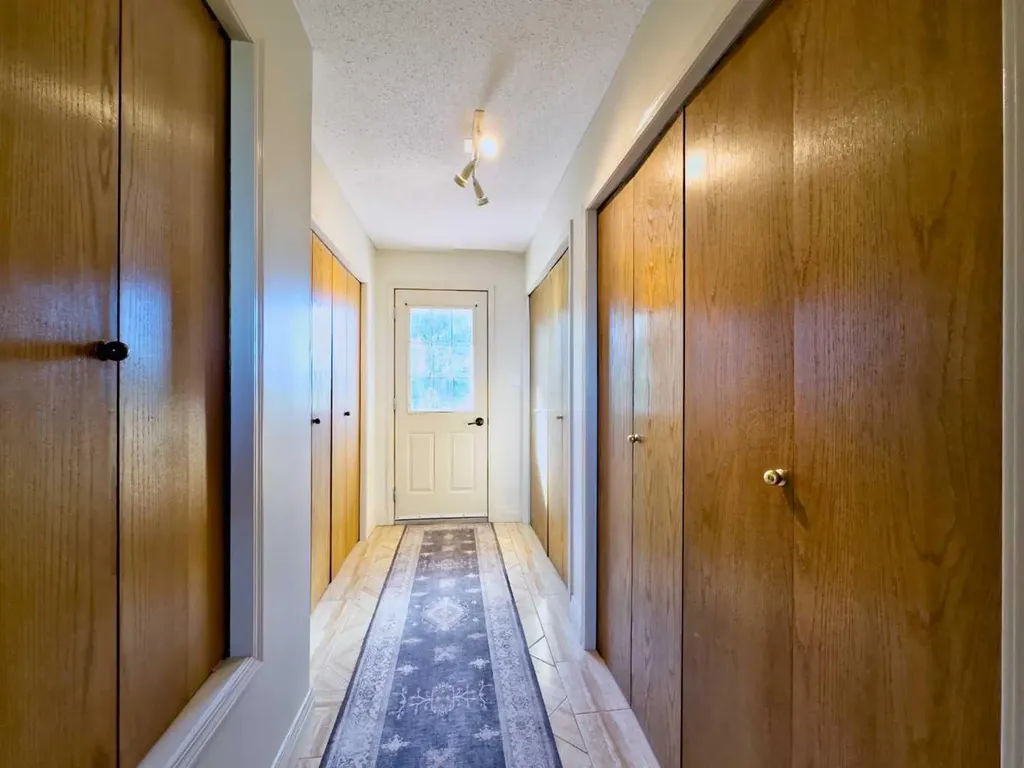 42082 Range Road 274 Hill Spring AB T0K 1E0