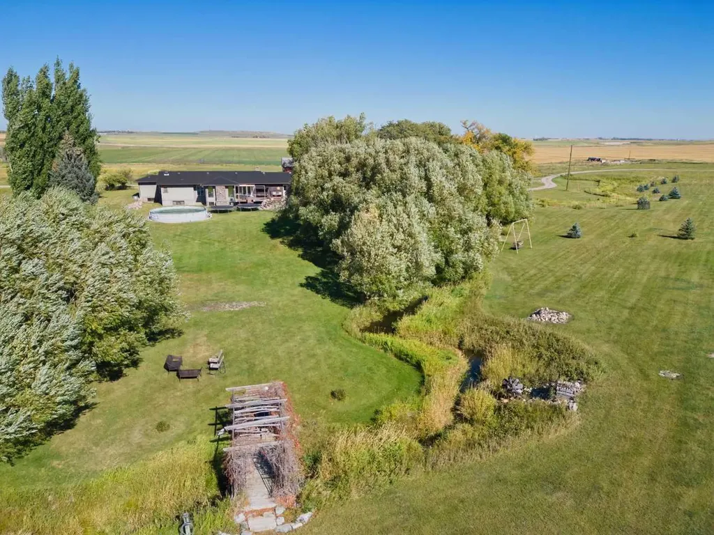 42082 Range Road 274 Hill Spring AB T0K 1E0