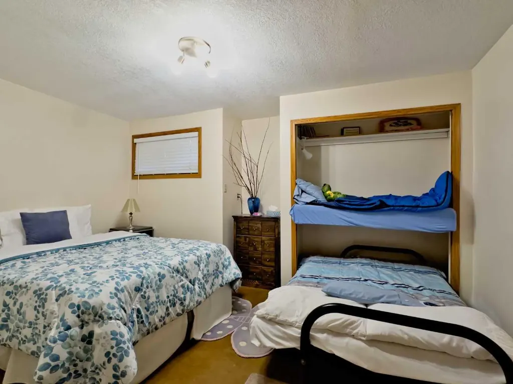 42082 Range Road 274 Hill Spring AB T0K 1E0