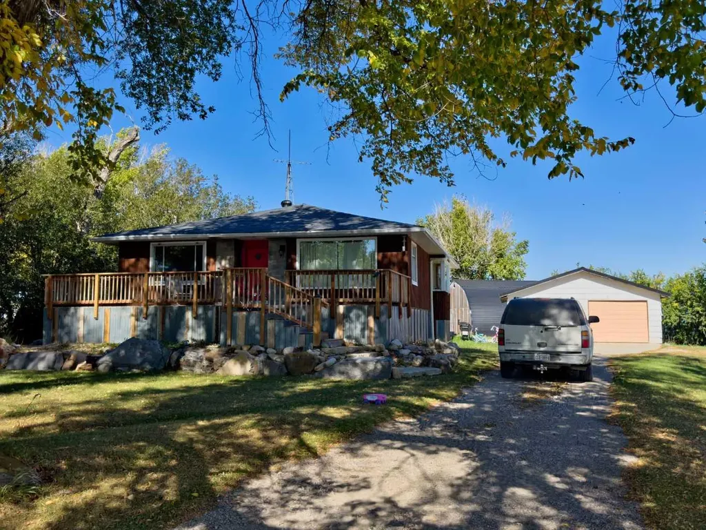 42082 Range Road 274 Hill Spring AB T0K 1E0
