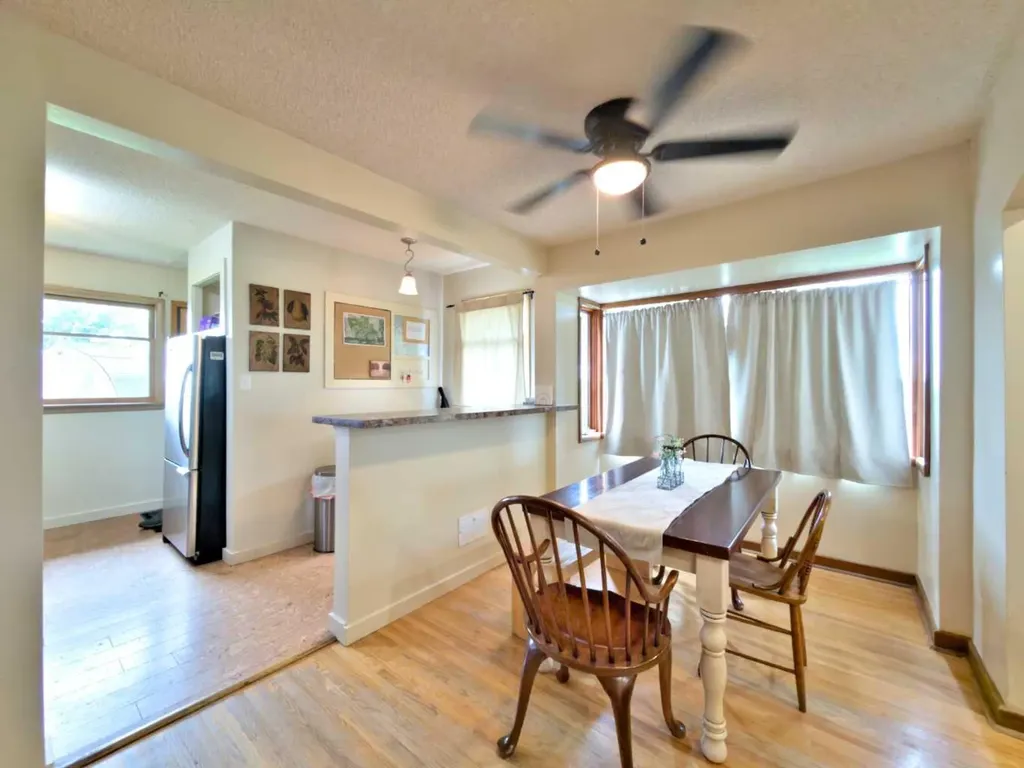 42082 Range Road 274 Hill Spring AB T0K 1E0
