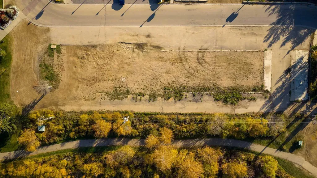 5001 51 Avenue Athabasca AB T9S 1E8