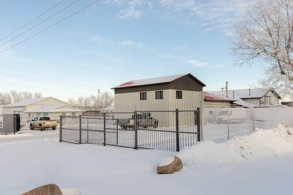 4703 42 Street Stettler AB T0C 2L0
