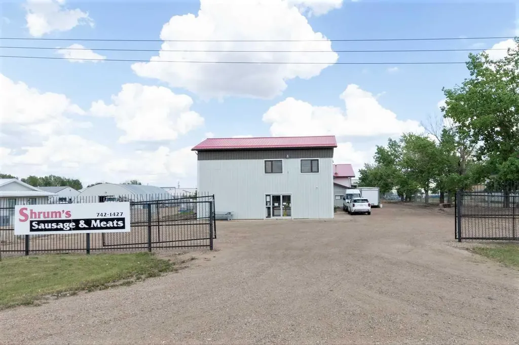 4703 42 Street Stettler AB T0C 2L0
