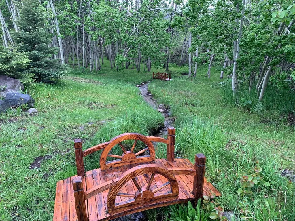 29407 Township Road 3-0 Twin Butte AB T0K1W0
