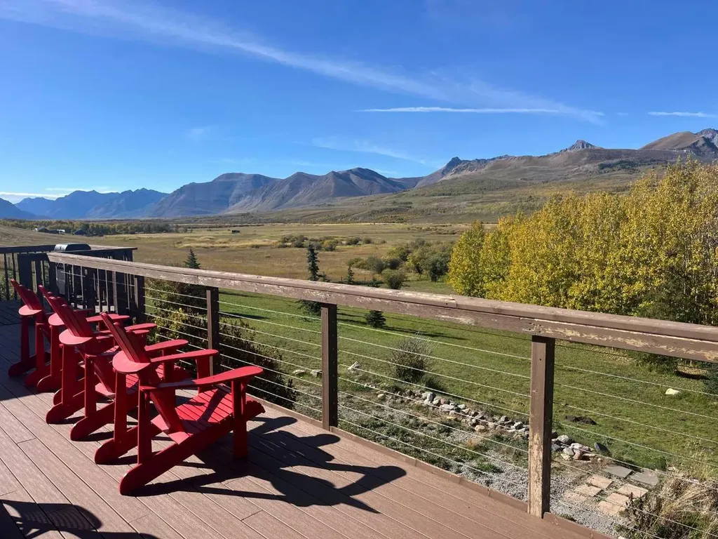 29407 Township Road 3-0 Twin Butte AB T0K1W0