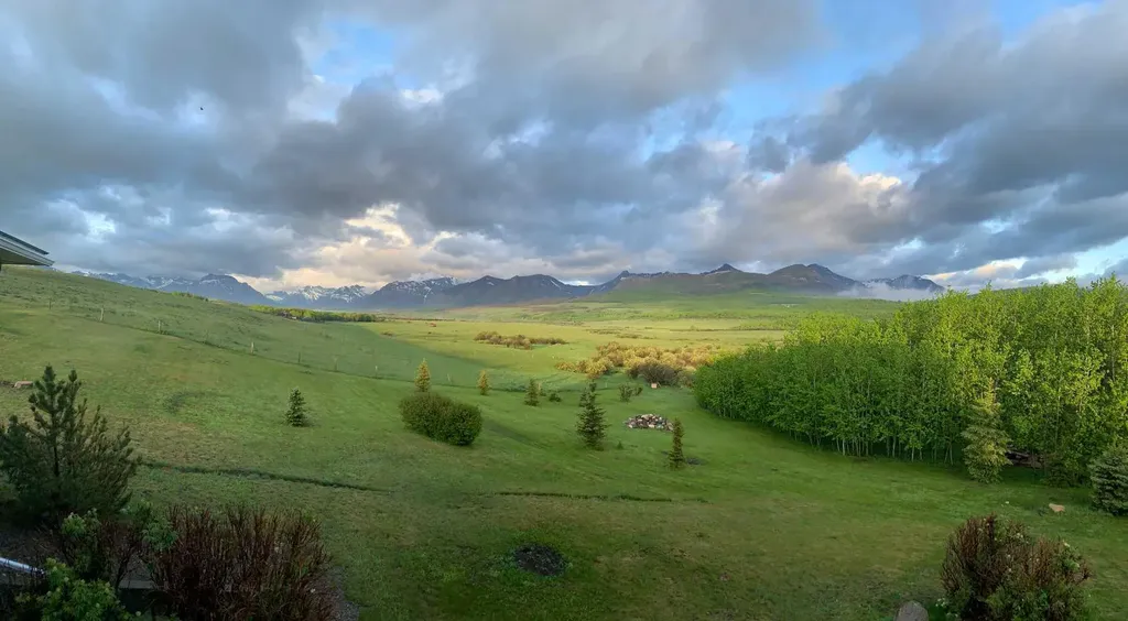 29407 Township Road 3-0 Twin Butte AB T0K1W0