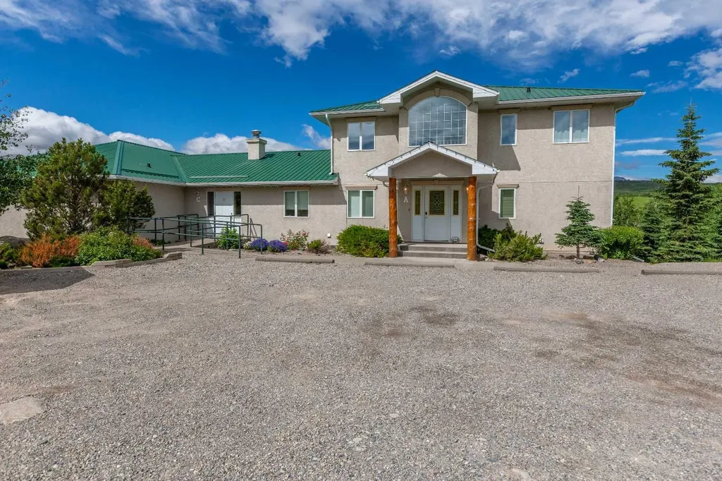 29407 Township Road 3-0 Twin Butte AB T0K1W0