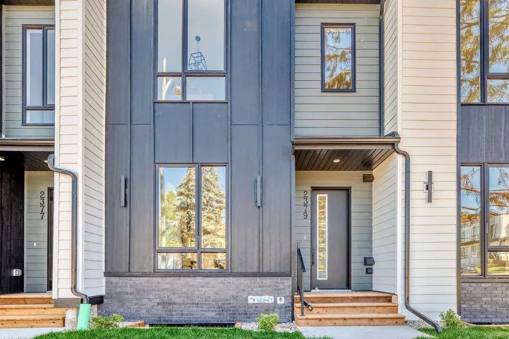 2371 20 Avenue NW Calgary AB T2M 4C9