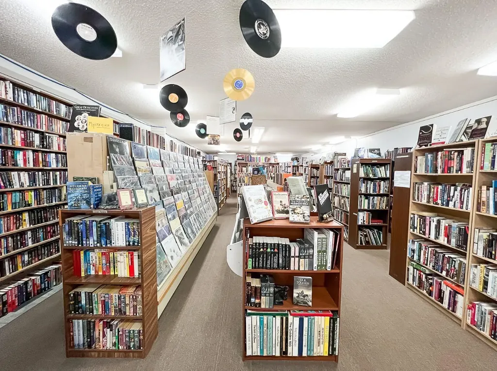 9934 100 Avenue Grande Prairie AB T8V 0T9