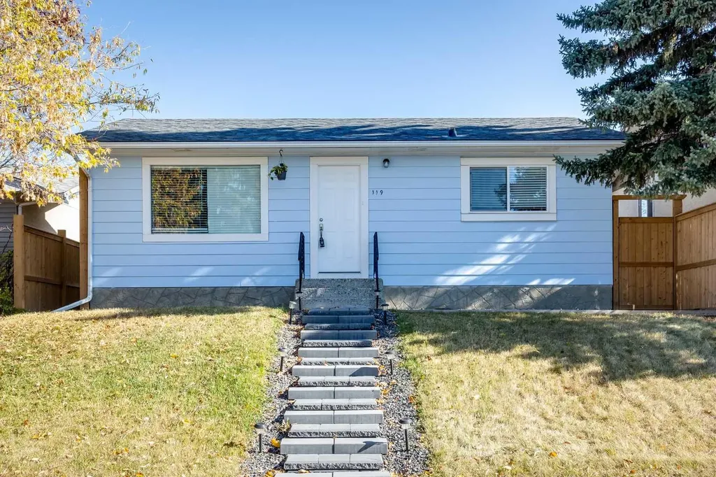 119 Maranda Close NE Calgary AB T2A 3E7