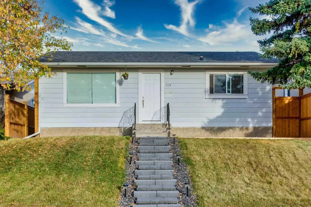119 Maranda Close NE Calgary AB T2A 3E7
