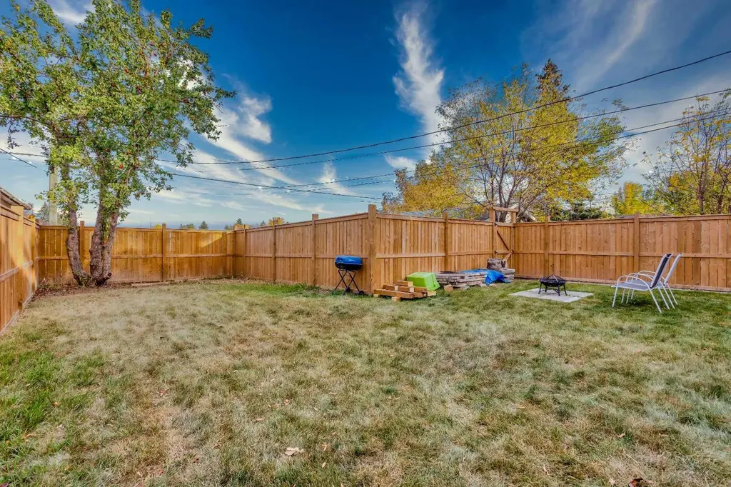119 Maranda Close NE Calgary AB T2A 3E7