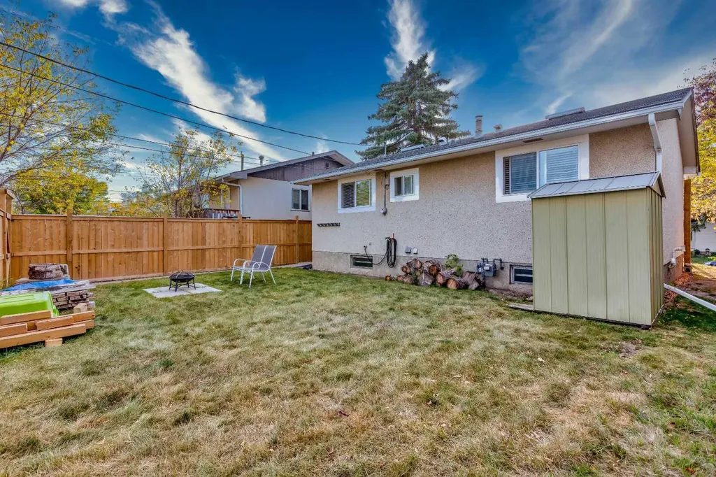 119 Maranda Close NE Calgary AB T2A 3E7