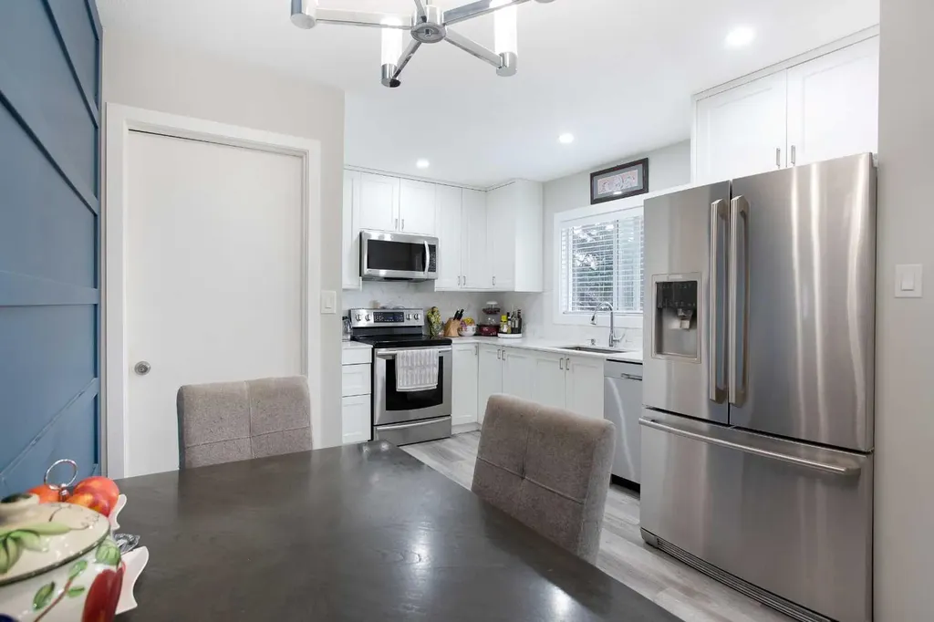 119 Maranda Close NE Calgary AB T2A 3E7