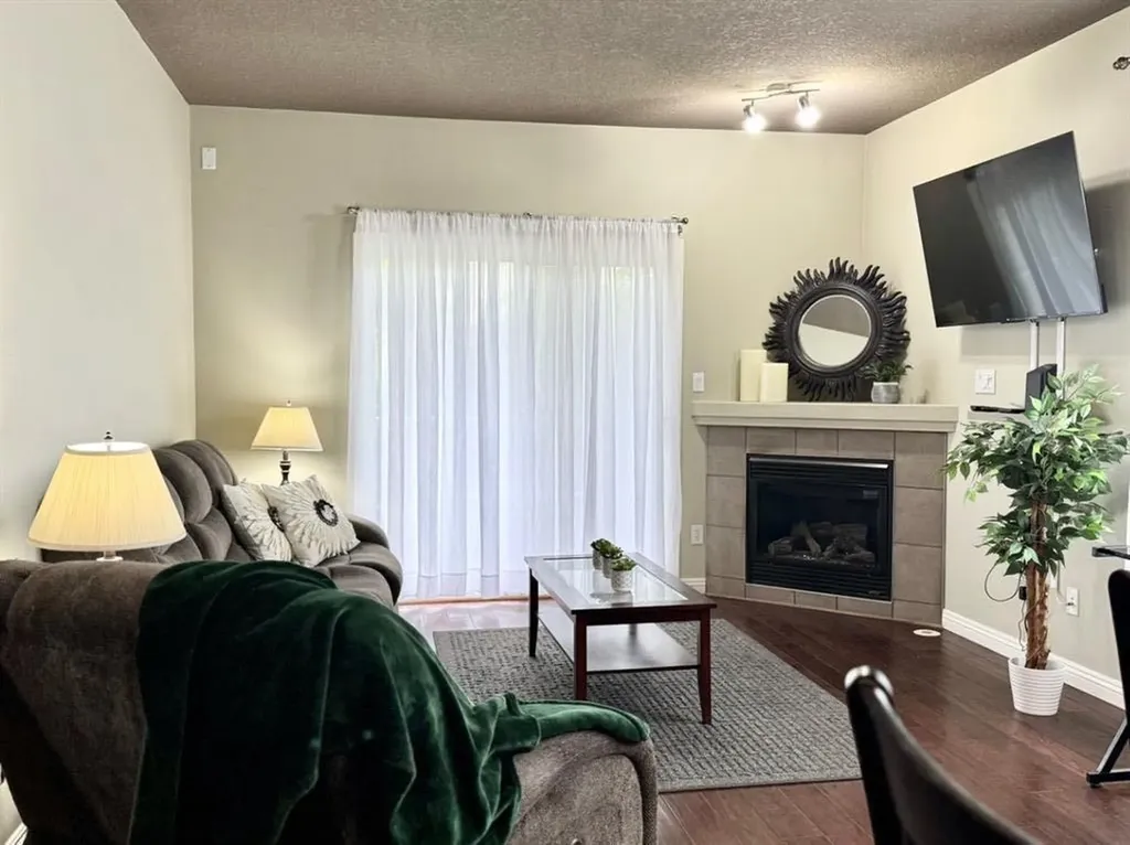 105 Fontaine Crescent SE Fort Mcmurray AB T9H1B0