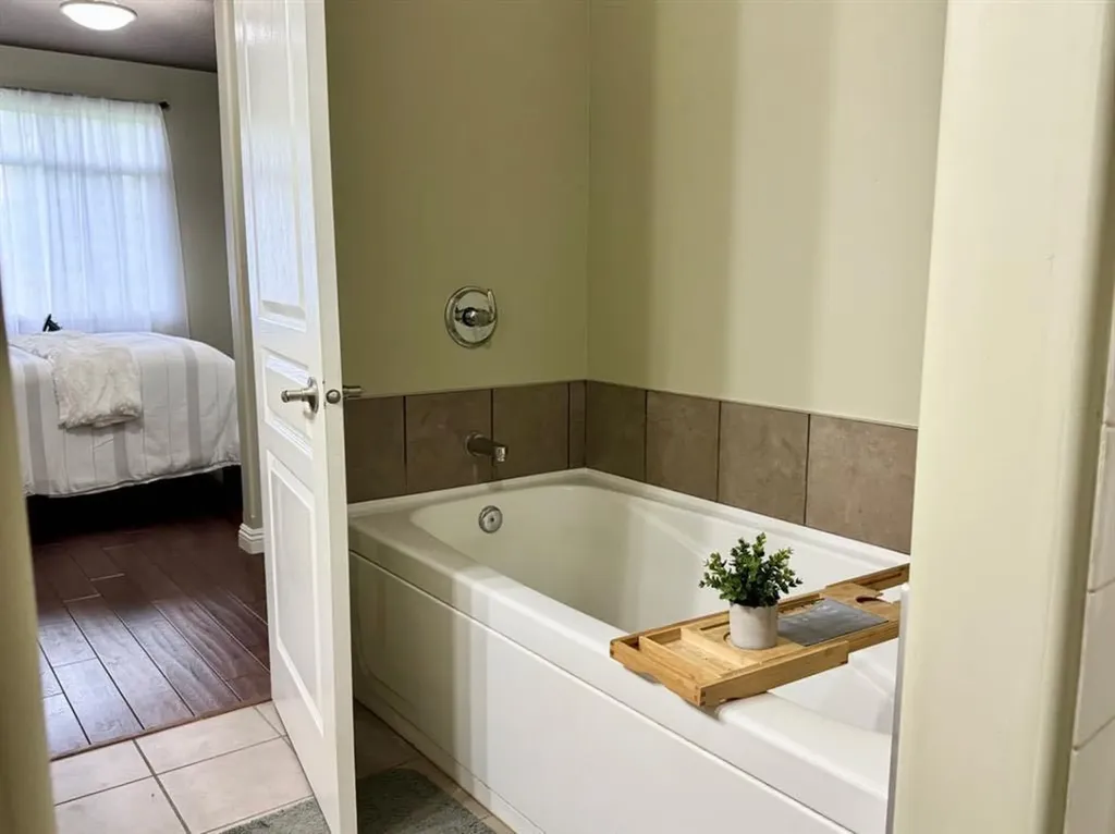 105 Fontaine Crescent SE Fort Mcmurray AB T9H1B0