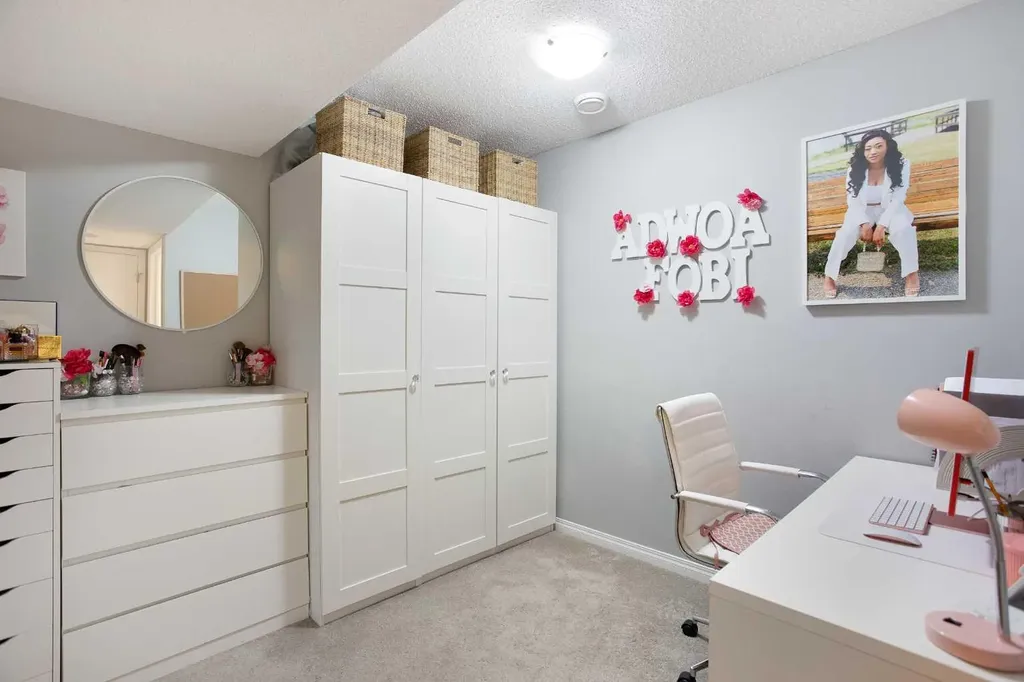 158 Osborne Common SW Airdrie AB T4B 5G7