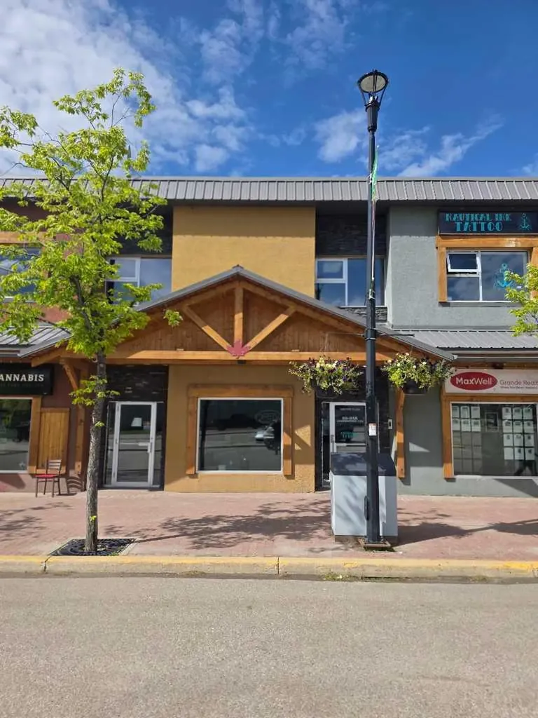1800 Pine Plaza Grande Cache AB T0E 0Y0