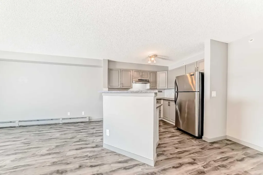 1000 Citadel Meadow Point NW Calgary AB T3G 5N5