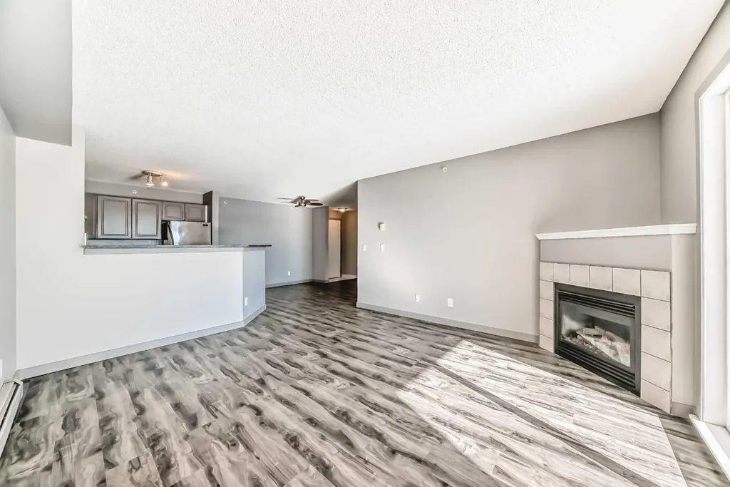 1000 Citadel Meadow Point NW Calgary AB T3G 5N5