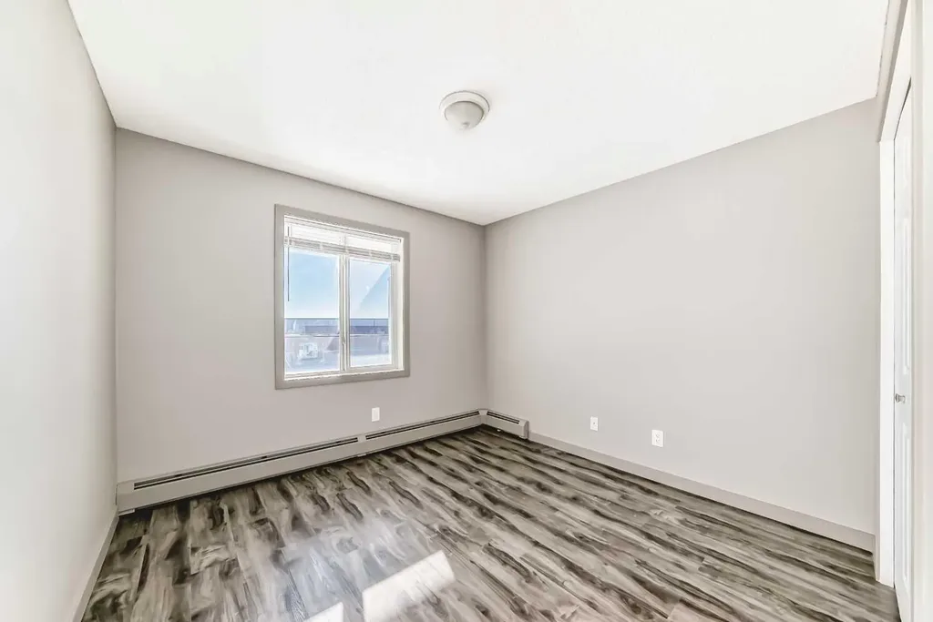 1000 Citadel Meadow Point NW Calgary AB T3G 5N5
