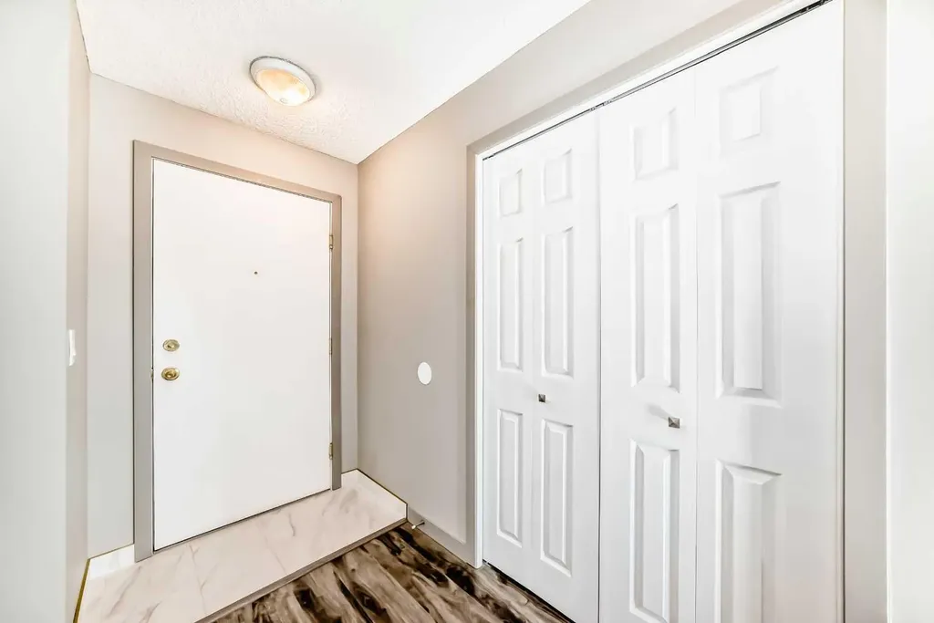 1000 Citadel Meadow Point NW Calgary AB T3G 5N5