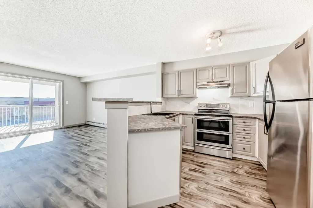 1000 Citadel Meadow Point NW Calgary AB T3G 5N5