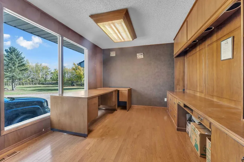 233081 Glenmore View Road Rural Rocky View County AB T2P2G6